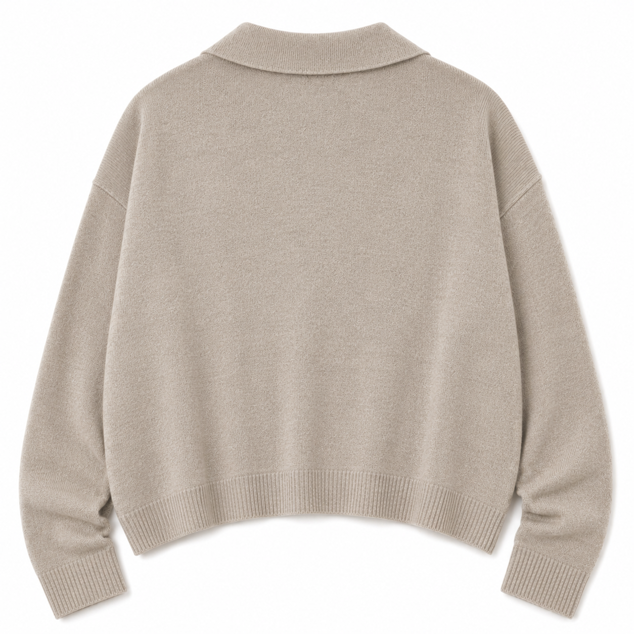 beżowy sweter z dzianiny od tyłu(1) beżowy sweter z dzianiny od tyłu(1)
